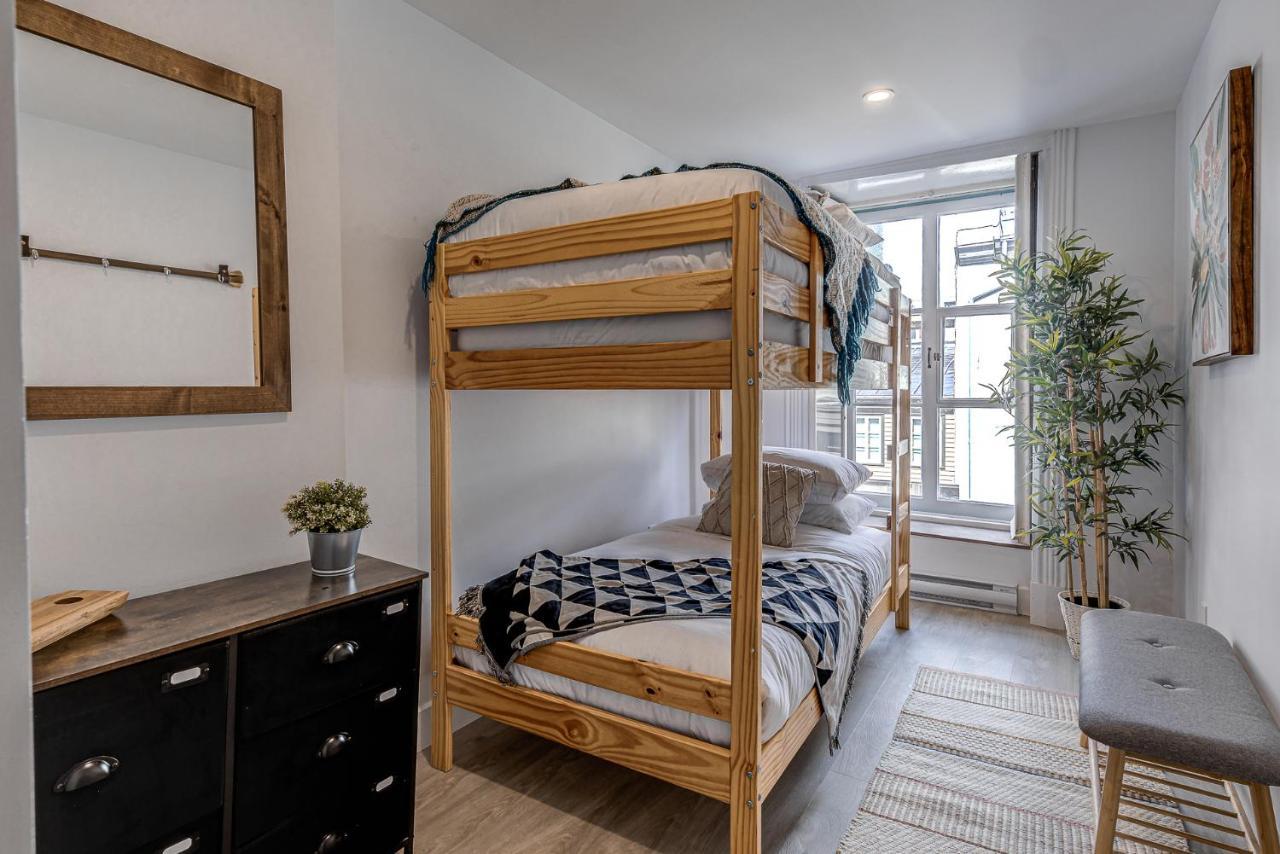 North House - Beautiful Vieux 2 Bedroom Apt ควิเบกซิตี้ ภายนอก รูปภาพ