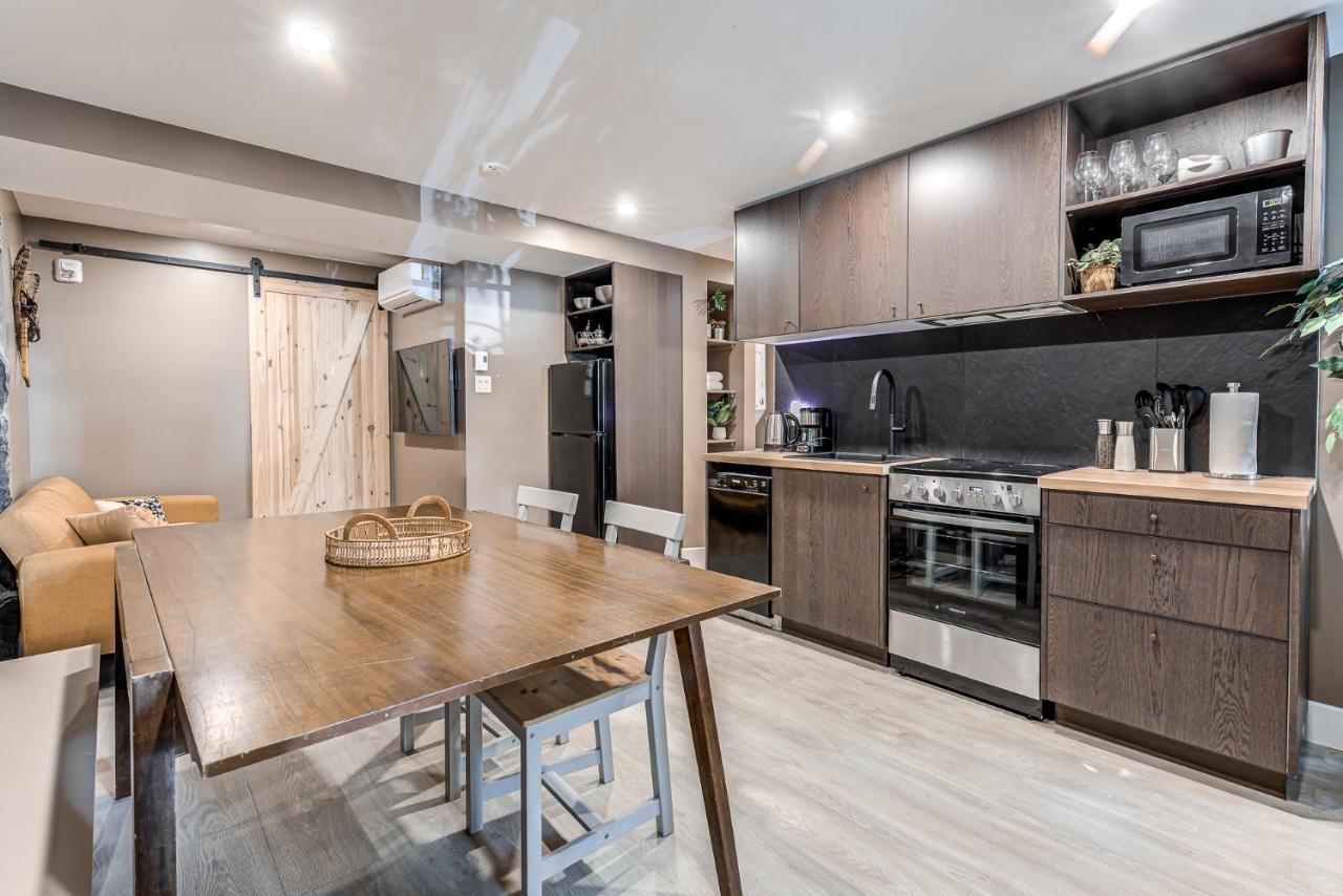 North House - Beautiful Vieux 2 Bedroom Apt ควิเบกซิตี้ ภายนอก รูปภาพ